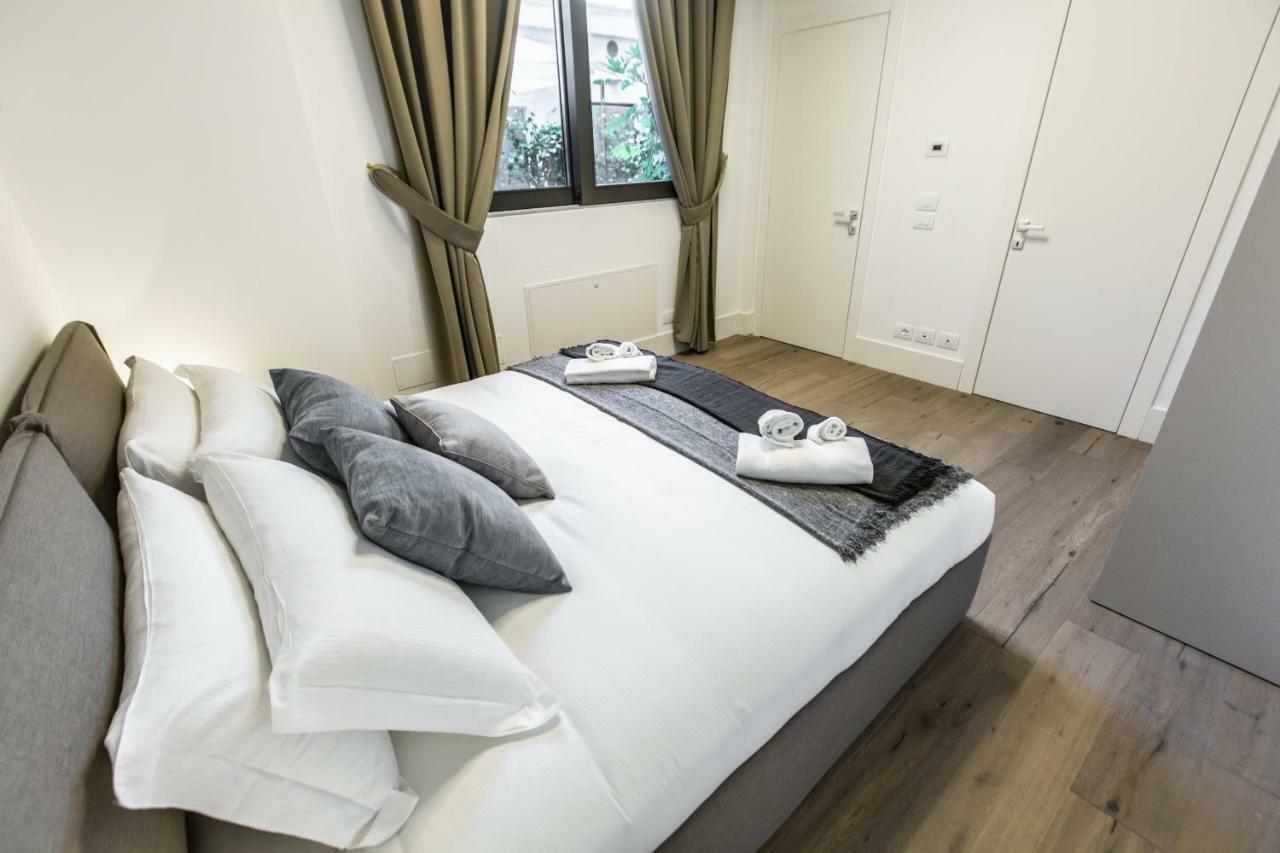 Elegant Fornasa Vecia, Canal View With A Beautiful Garden R&R Venezia Esterno foto